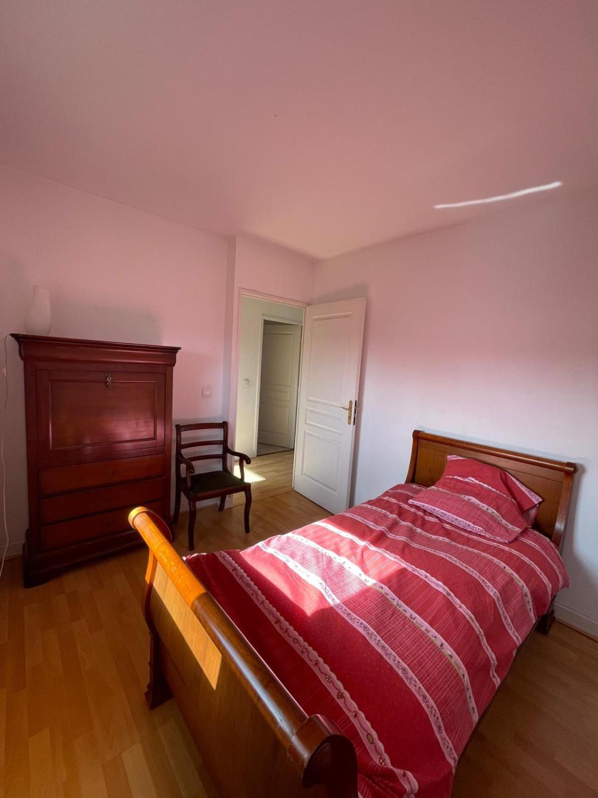Apartment T4 Chartrons Ravezies Bordeaux